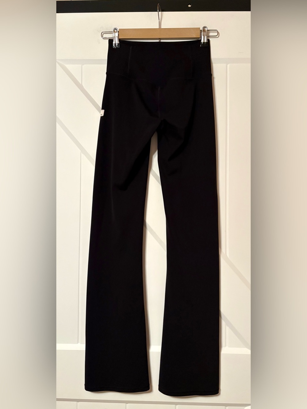 Vuori Daily Flare Legging Black High Rise Yoga Pants Small - Picture 3 of 5